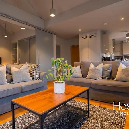 Stylish Luxury Apartment In The Centre Of Henley מראה חיצוני תמונה