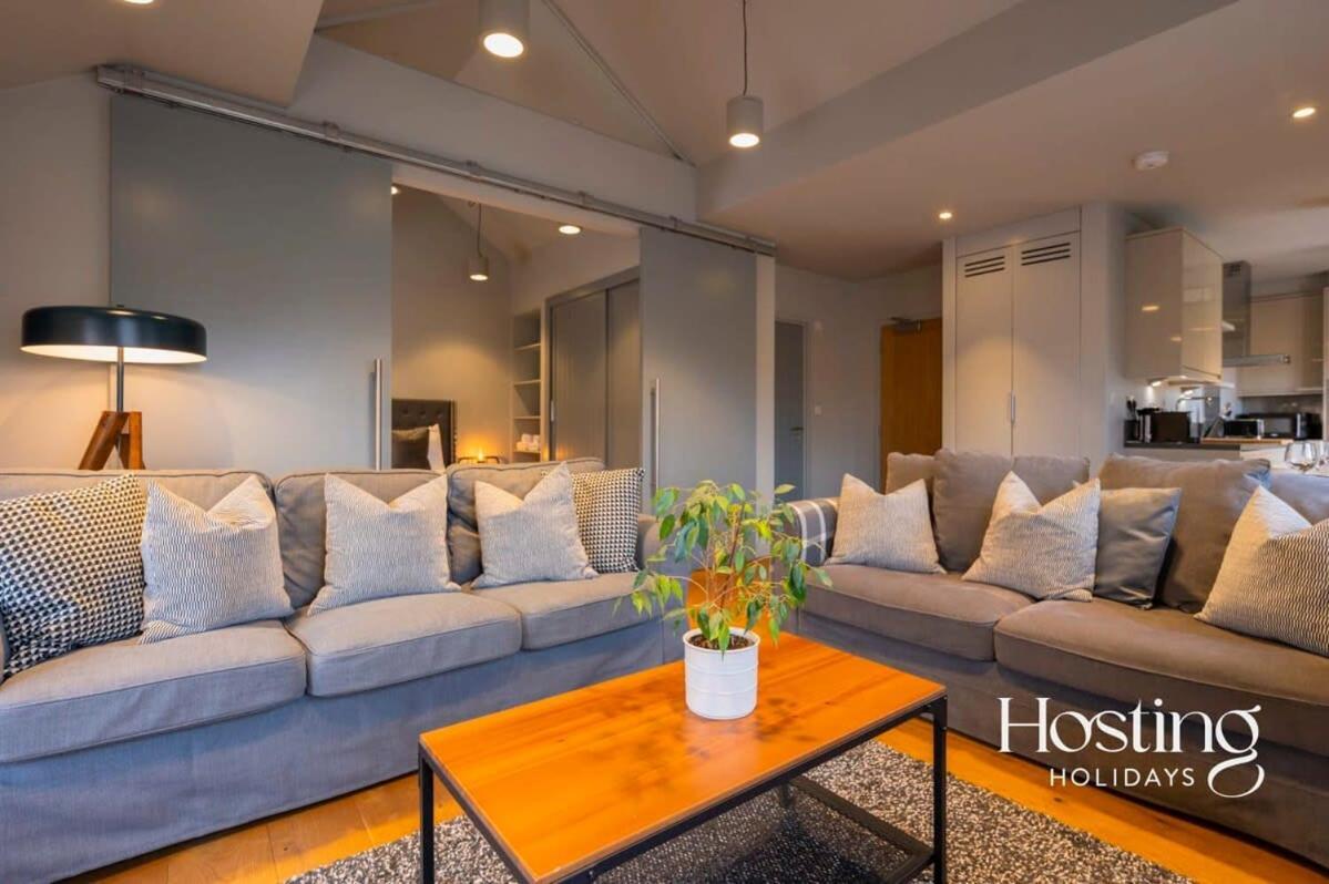 Stylish Luxury Apartment In The Centre Of Henley מראה חיצוני תמונה