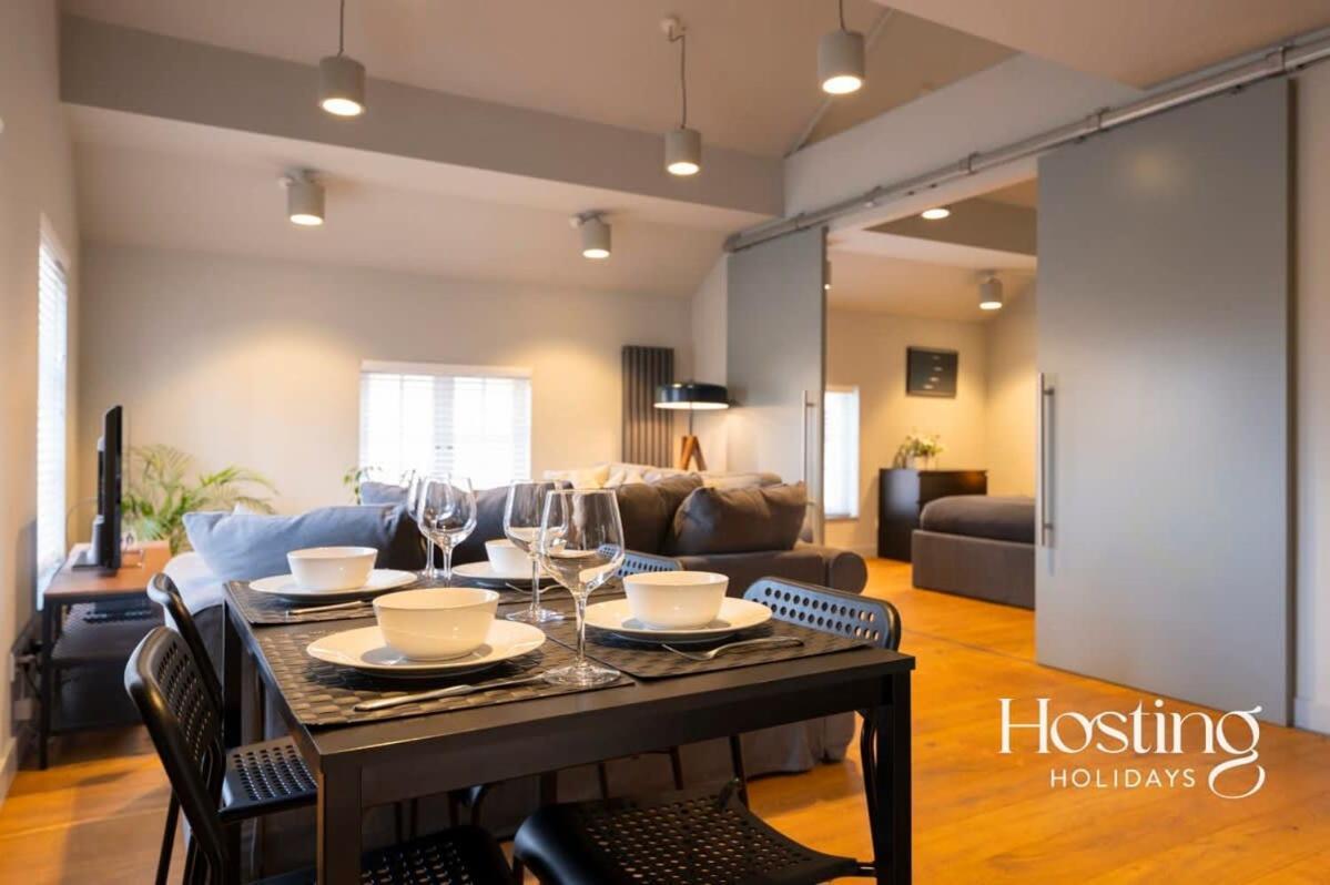 Stylish Luxury Apartment In The Centre Of Henley מראה חיצוני תמונה